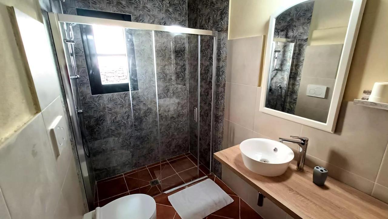 Borgo Fajani Guest House Terricciola Eksteriør bilde
